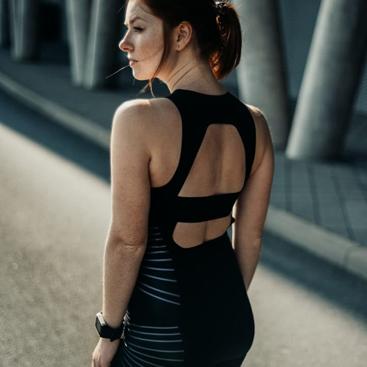 Der ärmellose Triathlon-Einteiler für Frauen