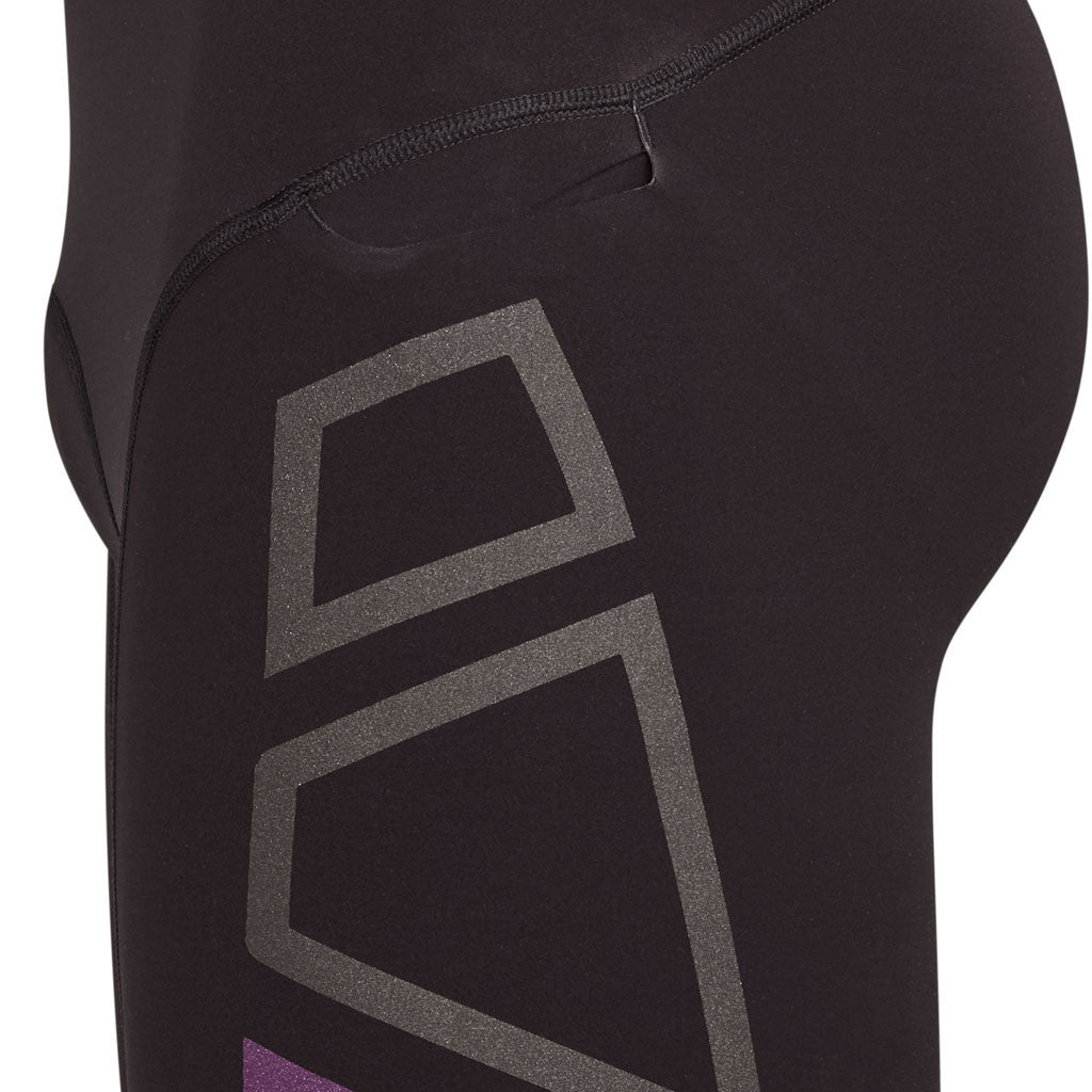 The Fe226 AeroForce Triathlon Suit Sleeveless is the best and fastest aero triathlon suit made for triathlon from sprint distance to Olympic triathlon, Ironman 70.3 to Ironman lang distance races in hot weather