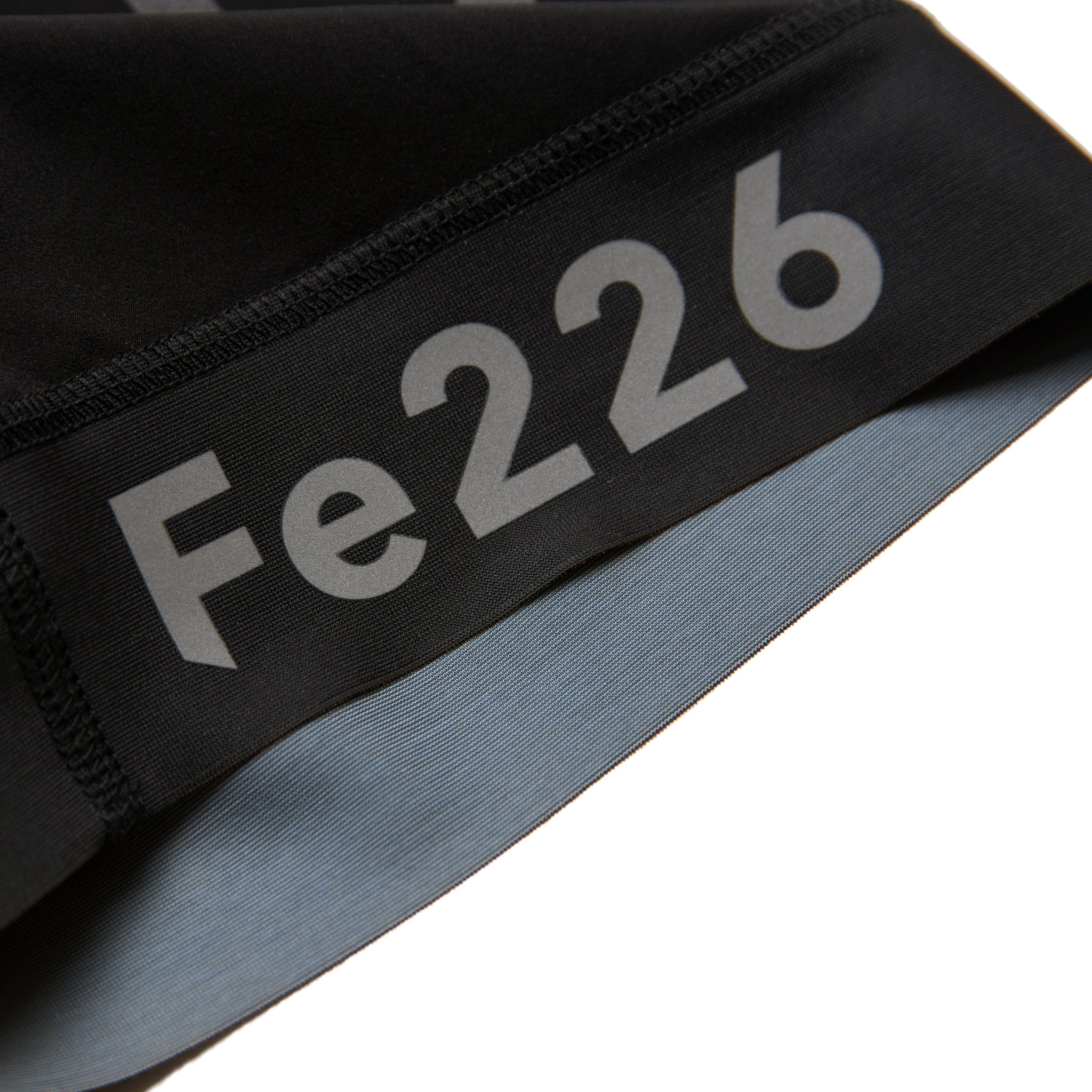 Fe226 The AeroForce Triathlon Suit is our best and fastest tri suit. A wind tunnel test winner made for racing triathlon, Ironman 70.3, Ironman, half distance triathlon, long distance triathlon, time trial and cycling bike race.